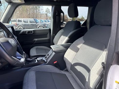 Used 2023 Ford Bronco Big Bend image 9