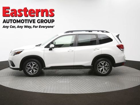 Used 2022 Subaru Forester Premium AWD/4WD image 63