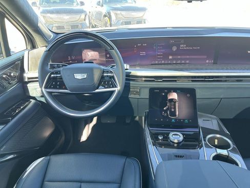New 2025 Cadillac Escalade IQ Sport 2 AWD/4WD image 11