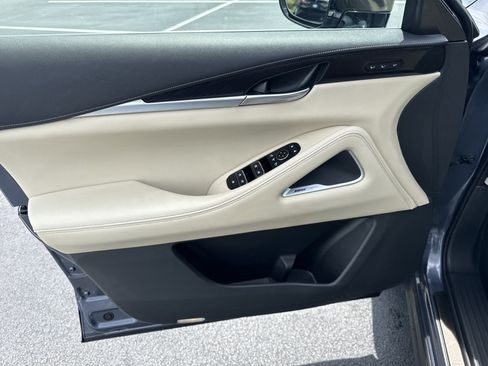 Used 2023 INFINITI QX60 Sensory w/ Vision Package AWD/4WD image 22