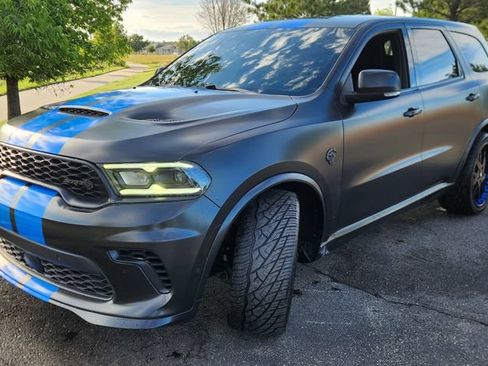 Used 2021 Dodge Durango SRT Hellcat w/ Technology Group AWD/4WD image 2