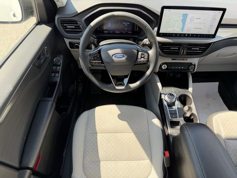 Used 2023 Ford Escape Active w/ Tech Pack #1 image 36