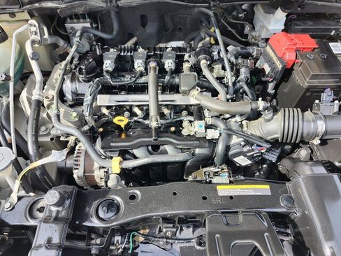 Used 2020 Nissan Versa SV image 27