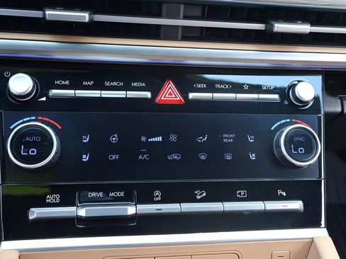 Used 2026 Hyundai Santa Fe Limited FWD image 26