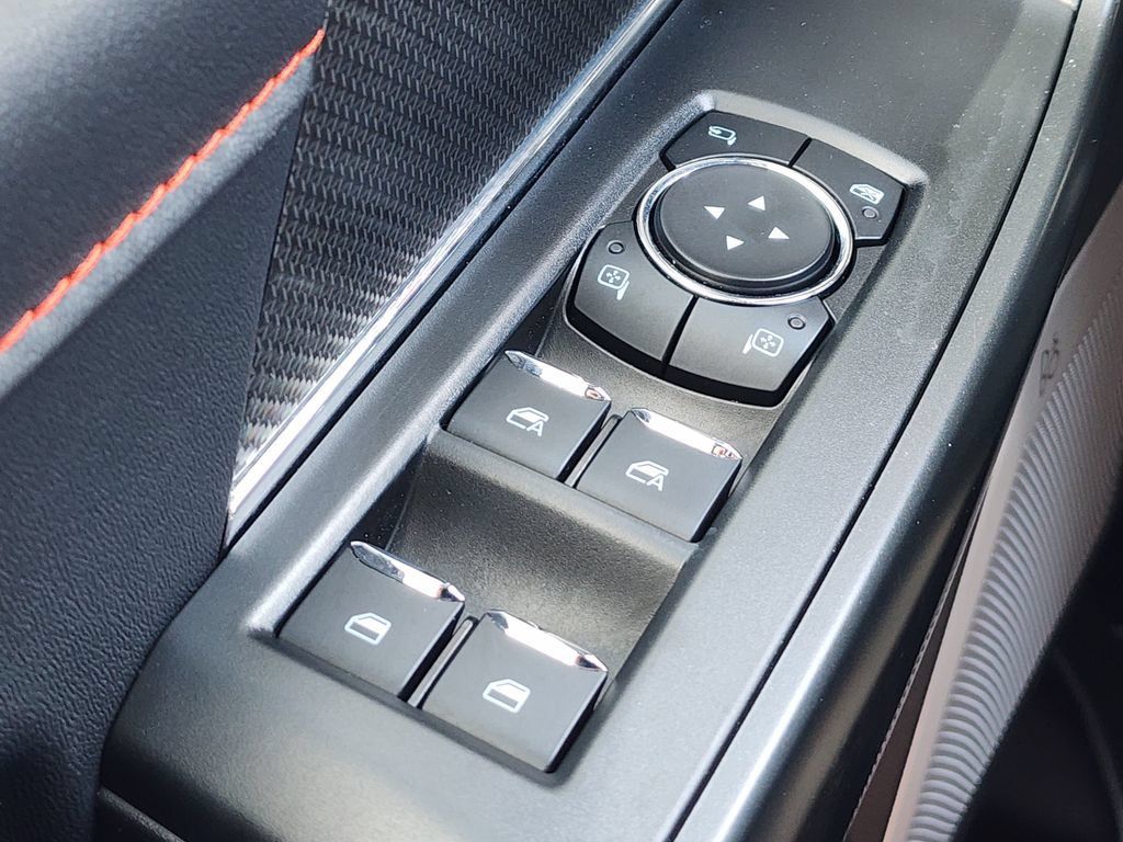 Used 2025 Ford F150 Raptor AWD/4WD image 29