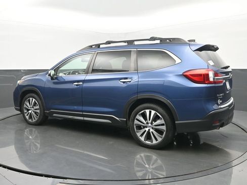 Used 2019 Subaru Ascent Touring image 3