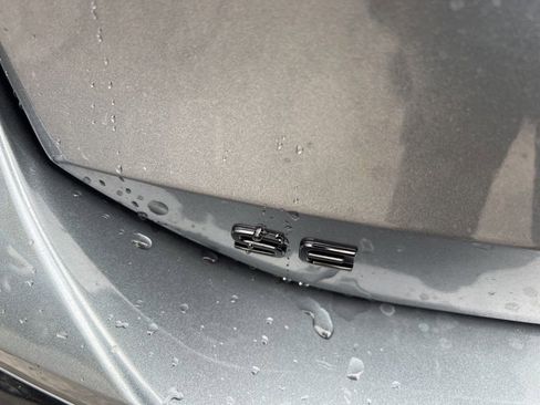 New 2026 Volkswagen Tiguan SE R-Line image 10