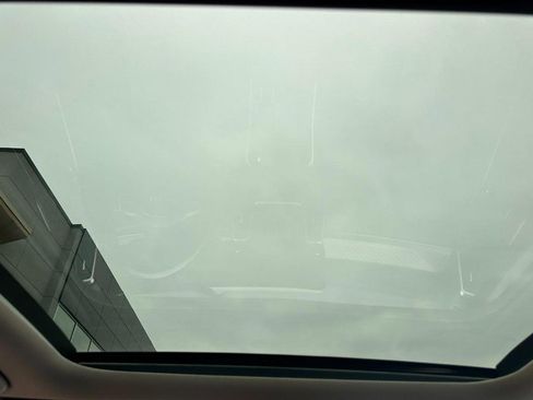Used 2022 Kia Sorento S w/ Panoramic Sunroof Package FWD image 14