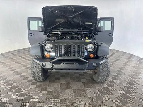 Used 2009 Jeep Wrangler Unlimited X AWD/4WD image 14