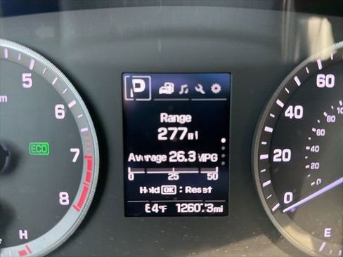 Used 2016 Hyundai Sonata Sport w/ Option Group 02 image 12