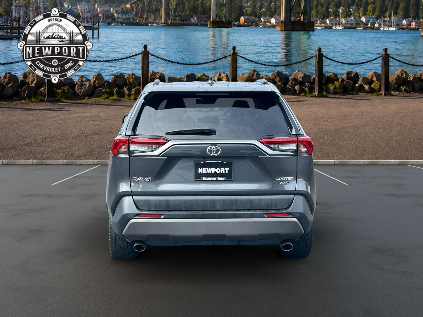 Used 2021 Toyota RAV4 Limited w/ Limited Grade Weather Package AWD/4WD image 3