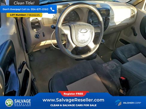 Used 2005 Ford Ranger Club Cab image 11