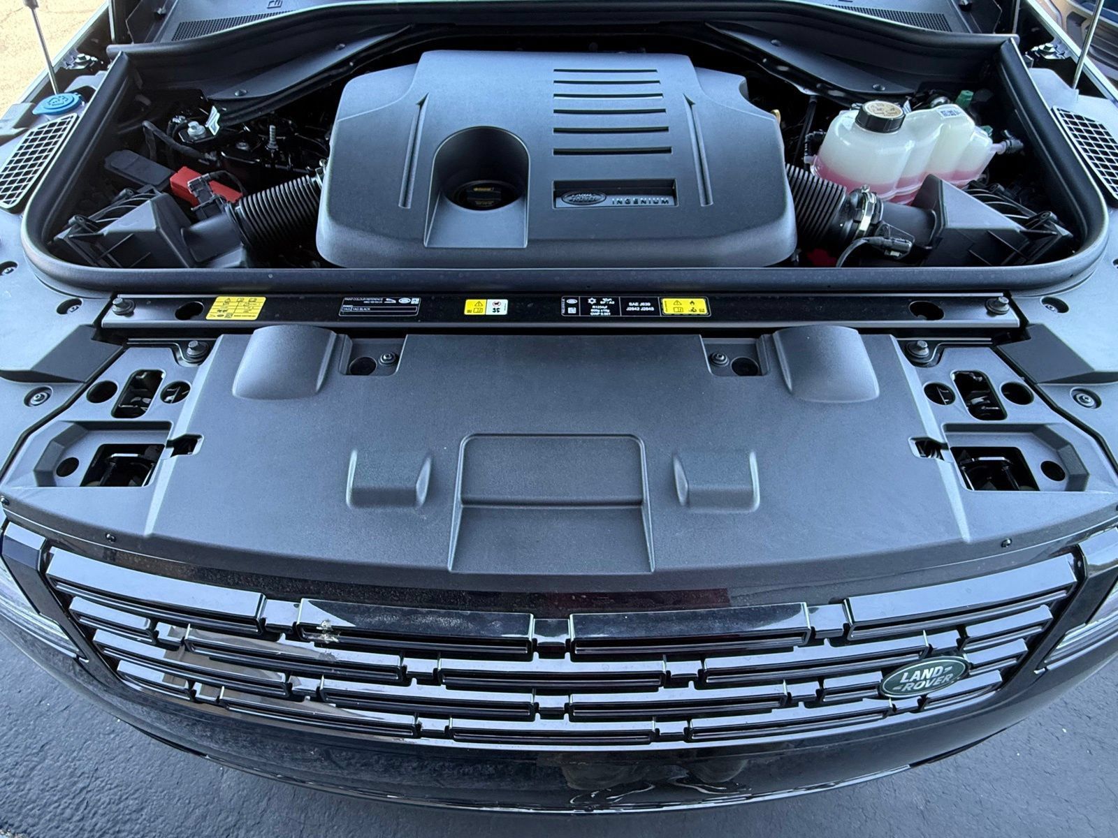 New 2026 Land Rover Range Rover Sport Dynamic SE AWD/4WD image 37