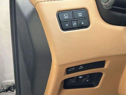 New 2026 Lexus LX 700h Luxury AWD/4WD image 19
