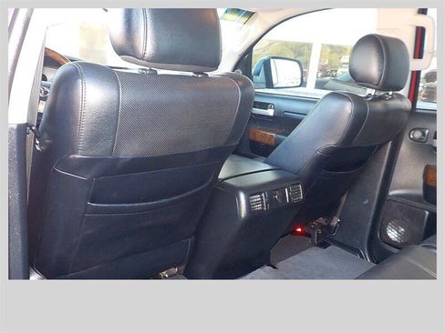 Used 2012 Toyota Tundra Limited w/ Platinum Pkg AWD/4WD image 32