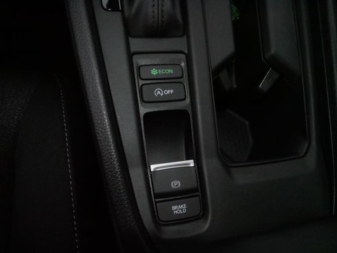 Certified 2025 Honda Accord SE image 28