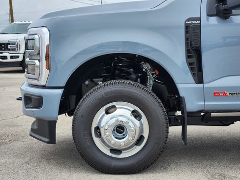 New 2026 Ford F350 Platinum AWD/4WD image 8