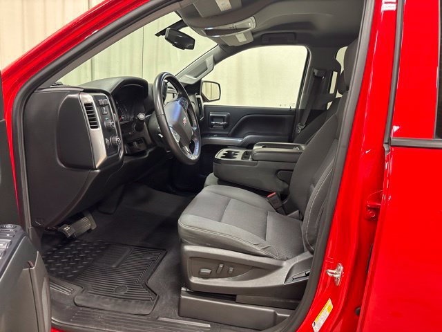 Used 2018 Chevrolet Silverado 1500 LT w/ All Star Edition AWD/4WD image 20