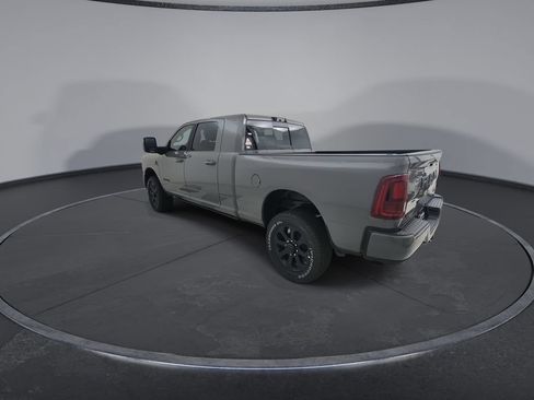 New 2026 RAM 2500 Laramie AWD/4WD image 6