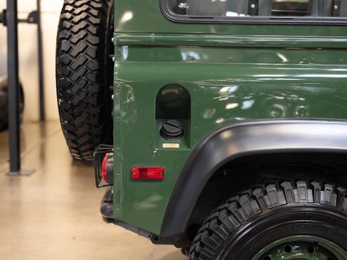 Used 1997 Land Rover Defender 90 image 47