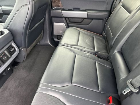 New 2025 Ford F250 Lariat w/ Black Appearance Package image 12