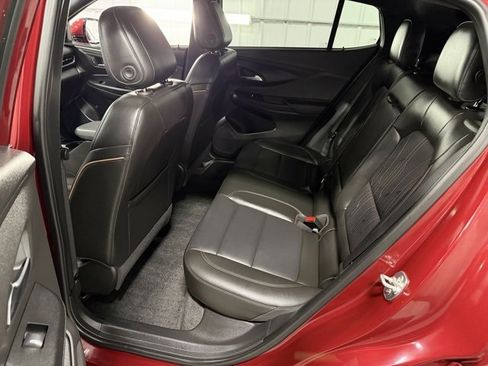 Used 2024 Buick Envista Avenir image 11