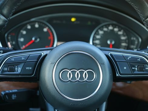 Used 2022 Audi A5 2.0T Premium image 31