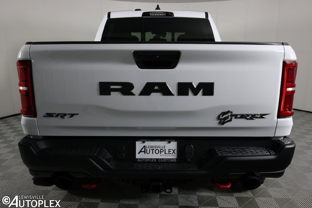 Used 2027 RAM 1500 4x4 Crew Cab image 6