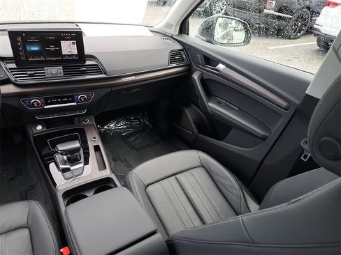 Used 2023 Audi Q5 2.0T Premium Plus w/ Premium Plus Package image 25