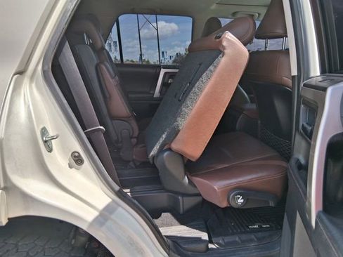 Used 2017 Toyota 4Runner Limited image 14