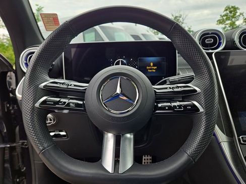 Used 2023 Mercedes-Benz GLC 300 4MATIC image 15