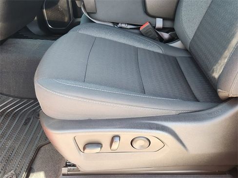 Used 2023 Chevrolet Silverado 1500 LT image 23