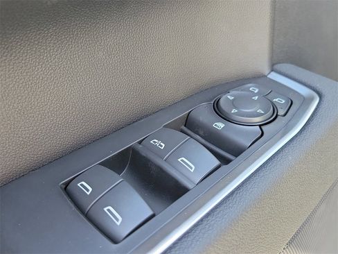 New 2026 GMC Sierra 1500 SLE w/ Preferred Package image 25