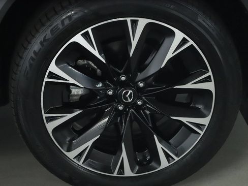 Used 2024 MAZDA CX-90 Plug-In Hybrid w/ Premium Plus AWD/4WD image 10