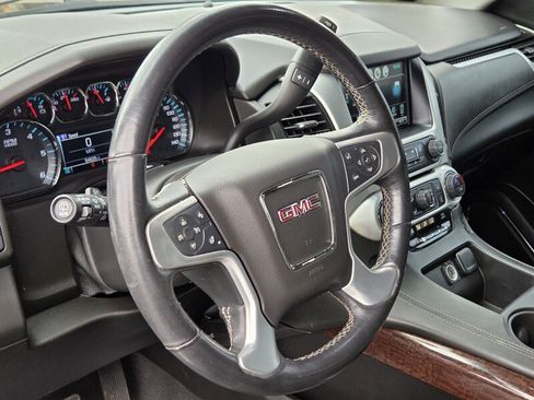 Used 2019 GMC Yukon XL SLT AWD/4WD image 26