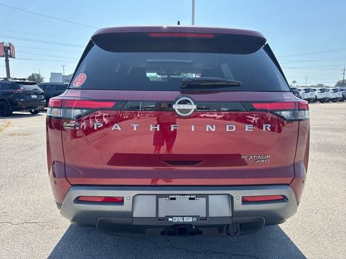 New 2026 Nissan Pathfinder Platinum AWD/4WD image 5
