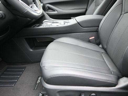 New 2026 INFINITI QX60 Luxe w/ Cargo Package image 13