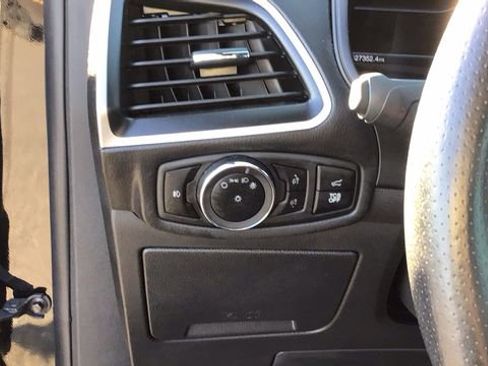 Certified 2024 Ford Edge ST-Line image 19