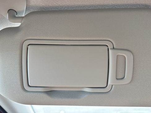 New 2027 Nissan Sentra SR FWD image 23