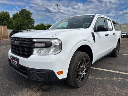 Used 2022 Ford Maverick XL FWD image 3