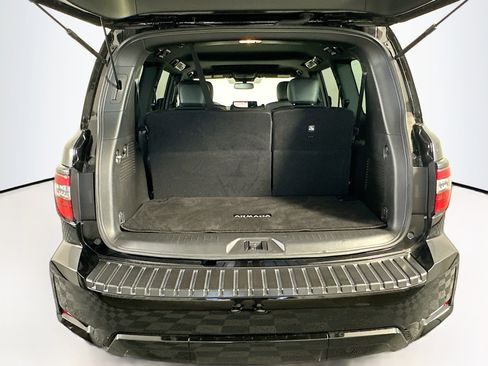 Used 2023 Nissan Armada SL w/ Midnight Edition Package RWD image 32