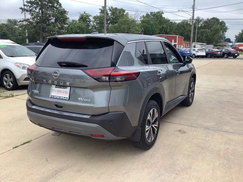 Used 2023 Nissan Rogue SV AWD/4WD image 8