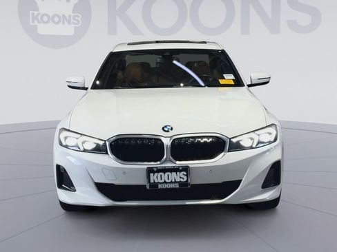 Used 2024 BMW 330i xDrive Sedan w/ Convenience Package AWD/4WD image 4