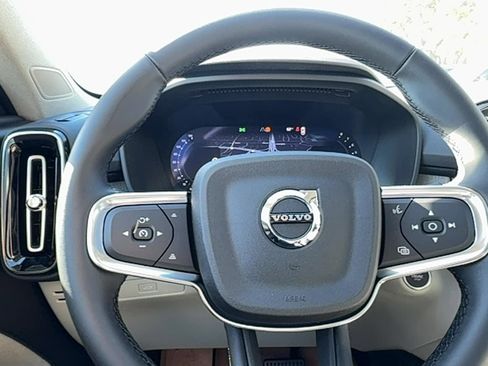 New 2026 Volvo XC40 B5 Ultra w/ Protection Package Premier image 20