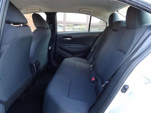 Used 2020 Toyota Corolla LE image 10