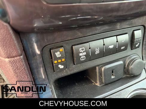 Used 2016 Buick Enclave Premium w/ Experience Buick Package image 22