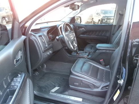 Used 2021 GMC Canyon Denali image 19