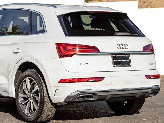 Used 2023 Audi Q5 2.0T Premium w/ Convenience Package AWD/4WD image 10