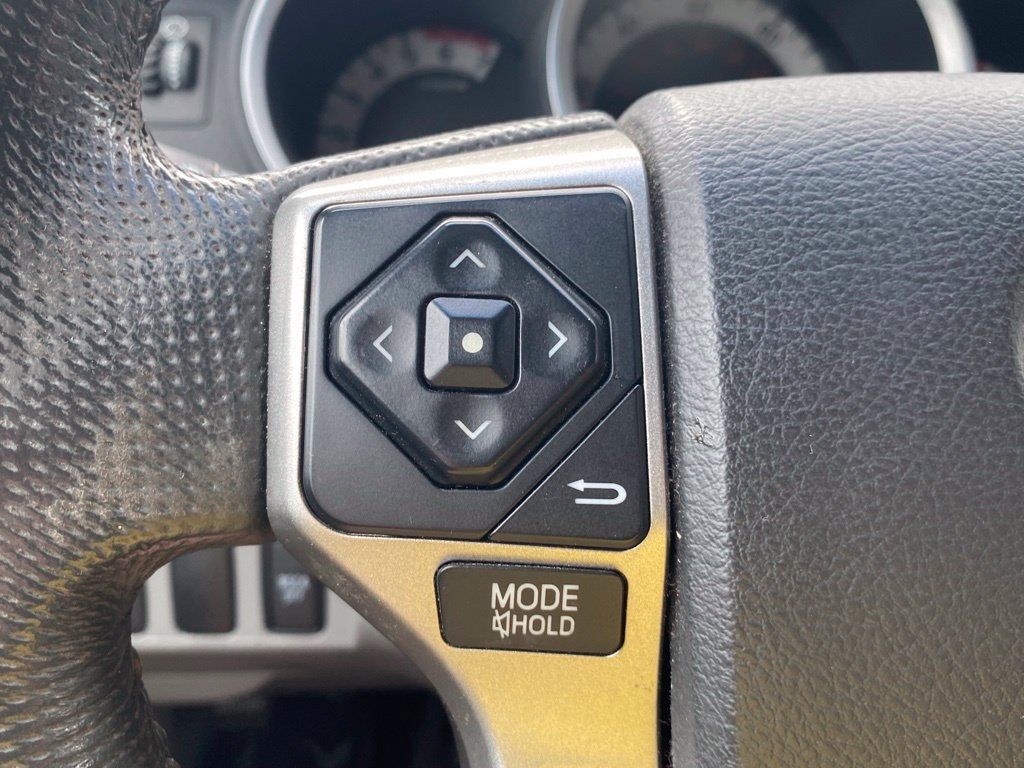 Used 2014 Toyota Tacoma 4x4 Double Cab w/ Limited Package image 29