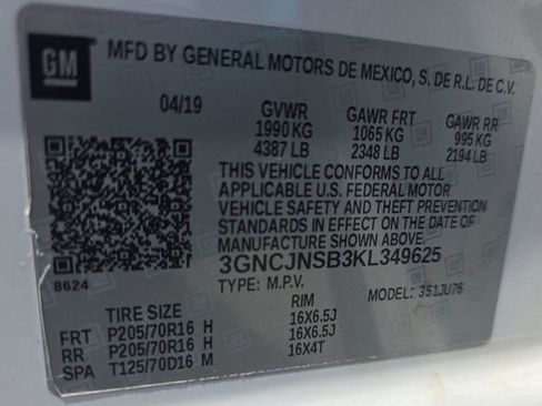 Used 2019 Chevrolet Trax LS w/ Tint and Cruise Package AWD/4WD image 16